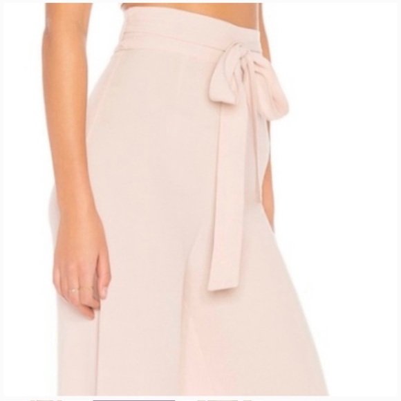 Brand new with tags. Wide leg Penelope Pant Flynn Skye with sash. - Picture 4 of 5
